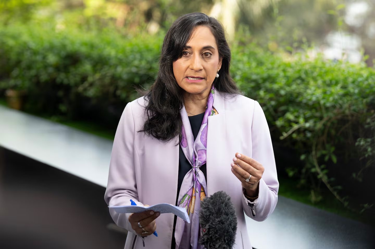 加拿大外交部呼吁避免前往中东10国 - 图片 1